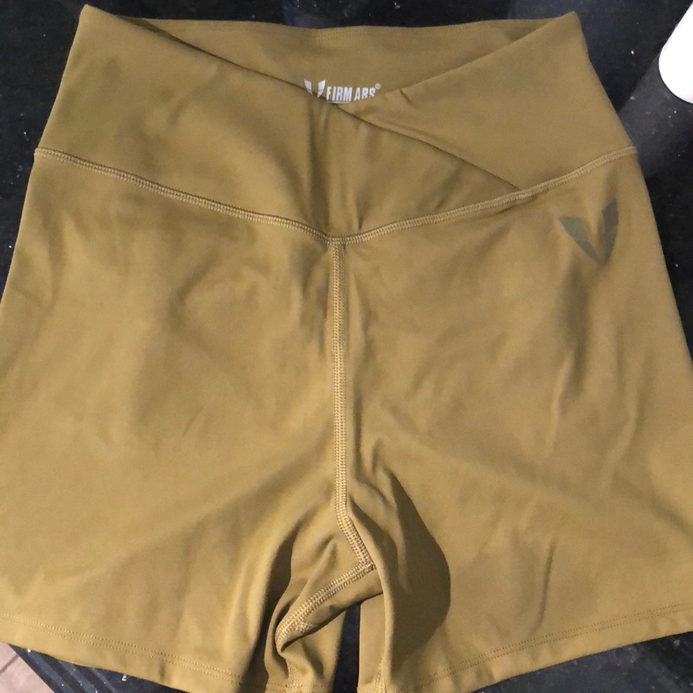 FirmAbs shorts (new)